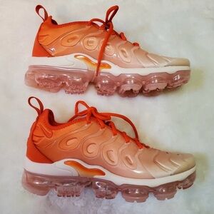 Nike Air Vapormax Plus Guava Ice Size 7.5